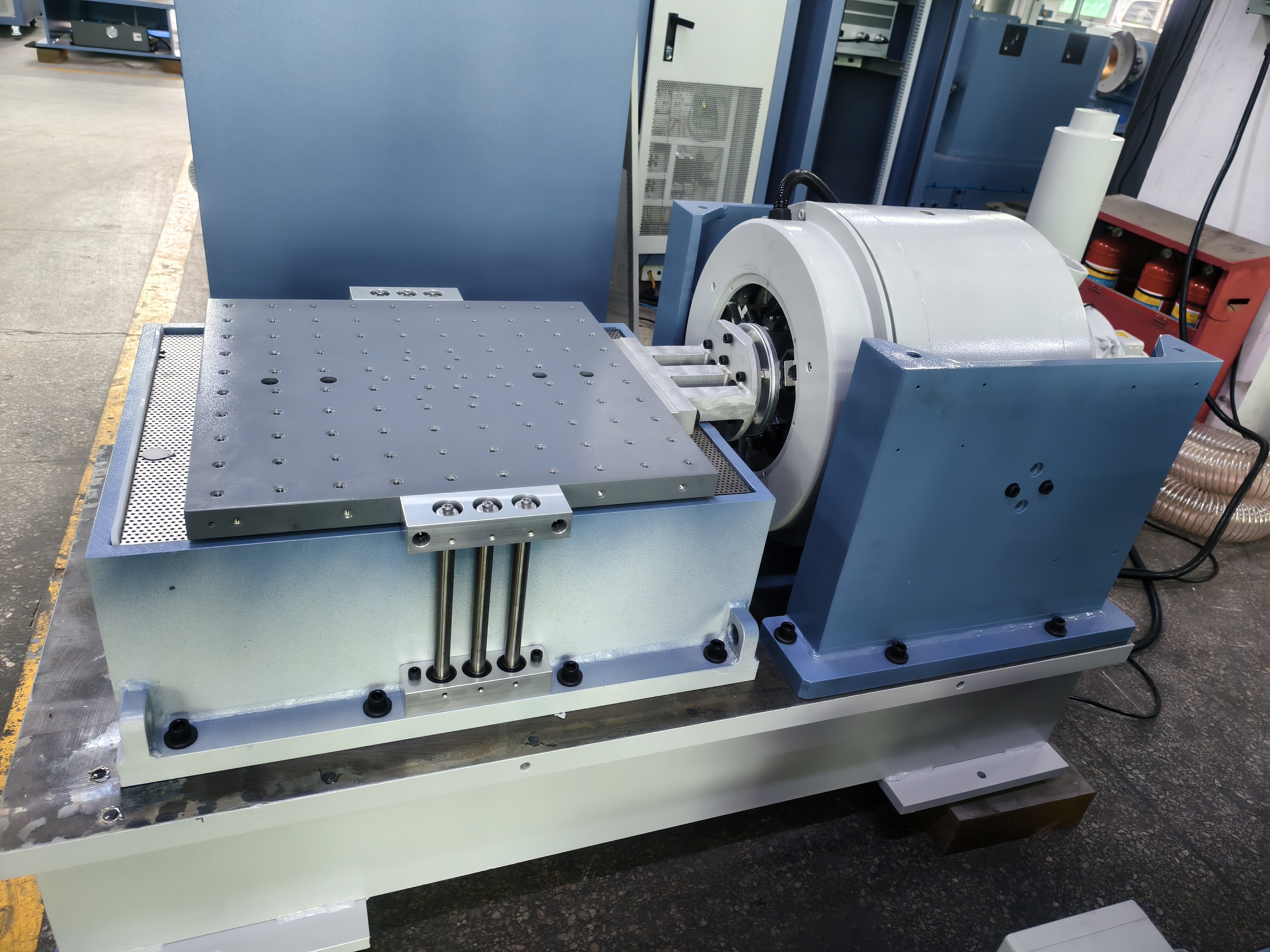 3 Axis Vibration Test Systems Shaker Table For Automotive Parts Road ...